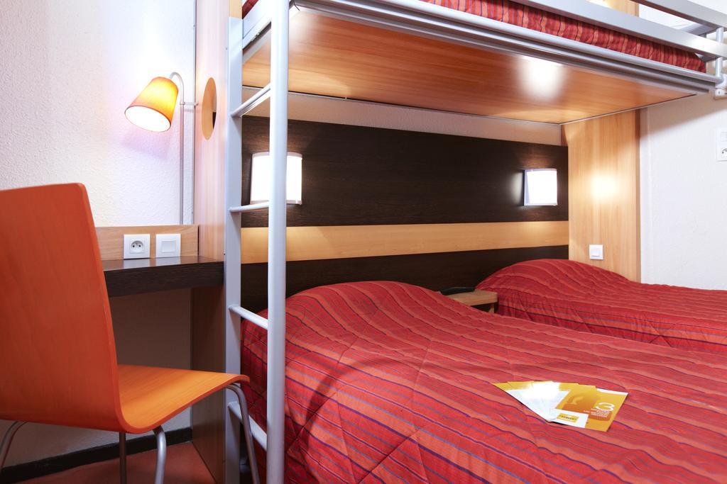 Premiere Classe Bourges Zimmer foto